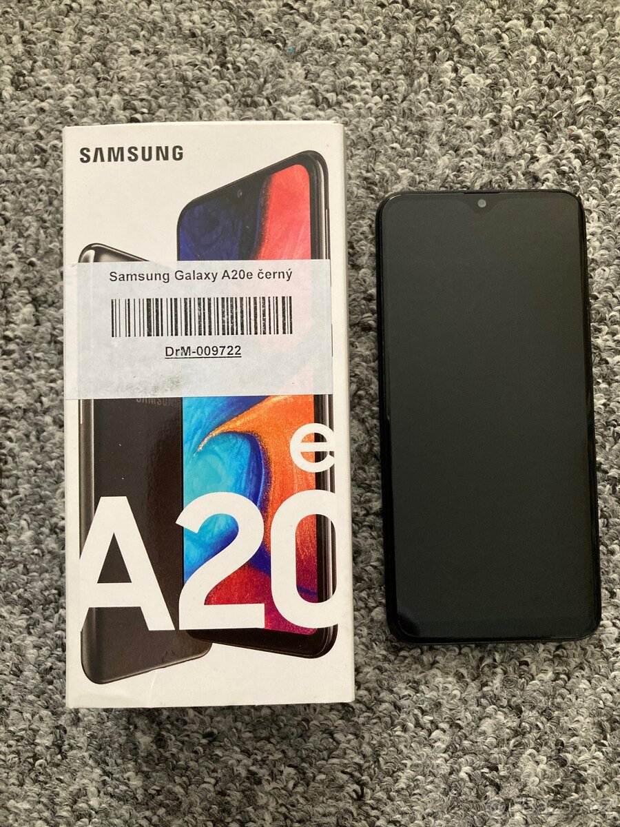 Prodám Samsung Galaxy A20e Černý