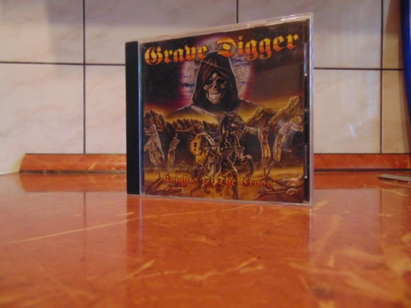 prodám CD Grave Digger - Knights of the cross 1998 , v