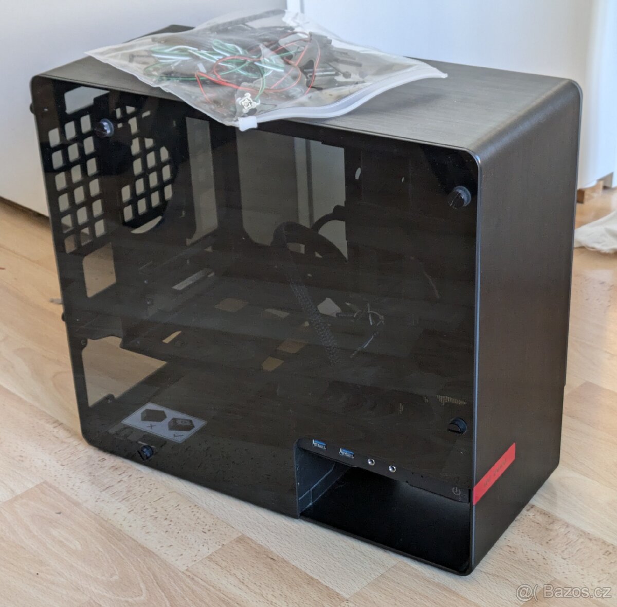 PC skrin inwin901