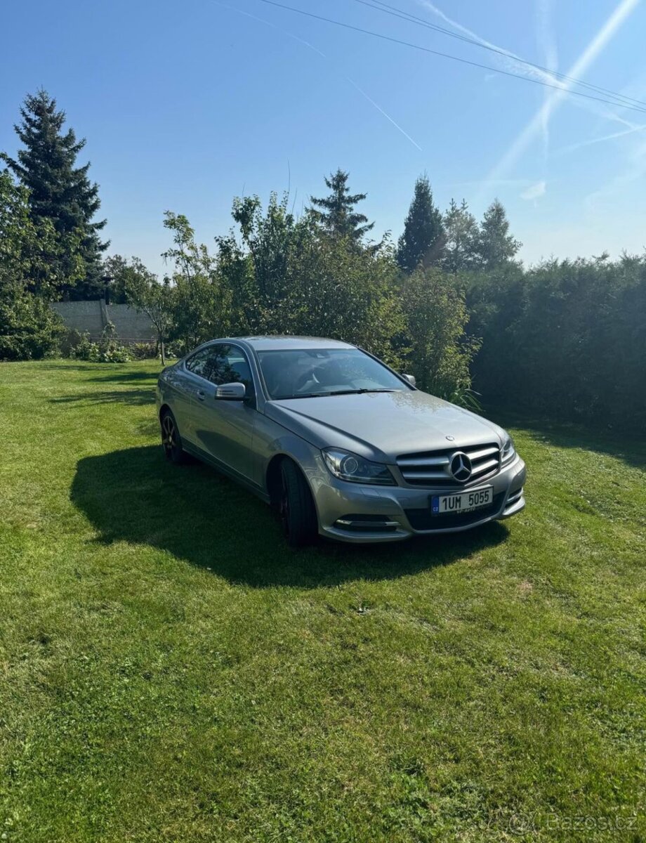 Mercedes-Benz C220cdi coupé