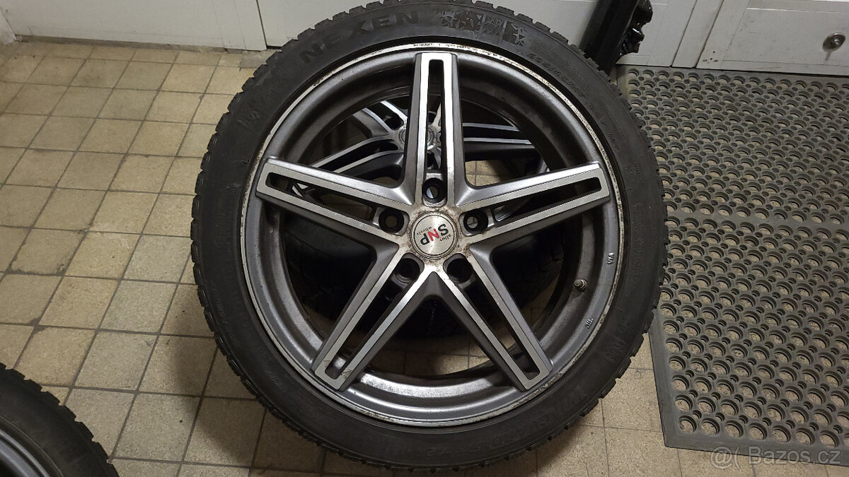 90% zimní ALU kola 17" 5x112 Mini One,Clubman,Škoda,VW