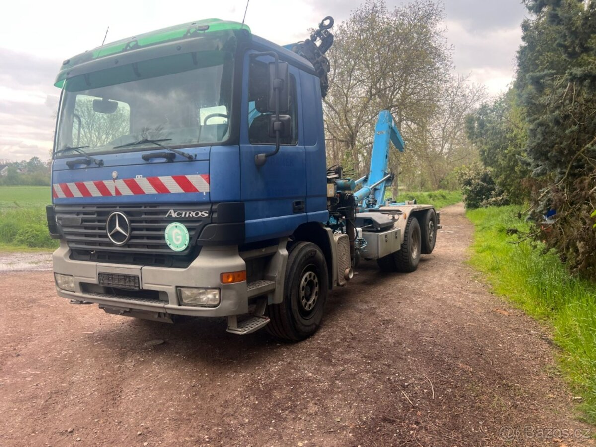 Mercedes-Benz  ACTROS 2546/6X2/nosič kontejnerů-jeřáb