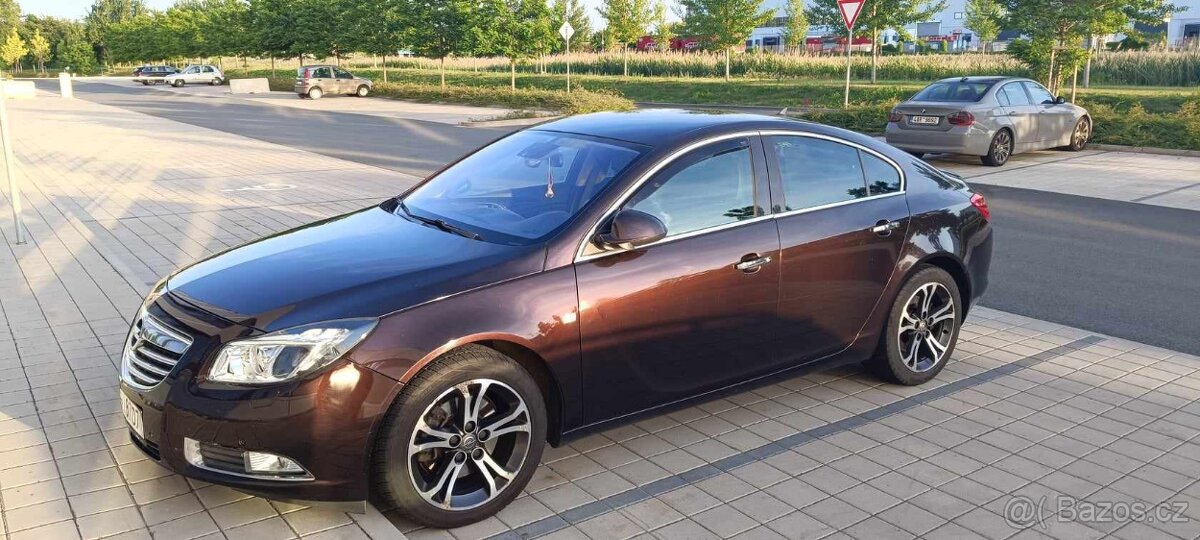 INSIGNIA 2.0CDTI BITURBO 4X4 Hatchback