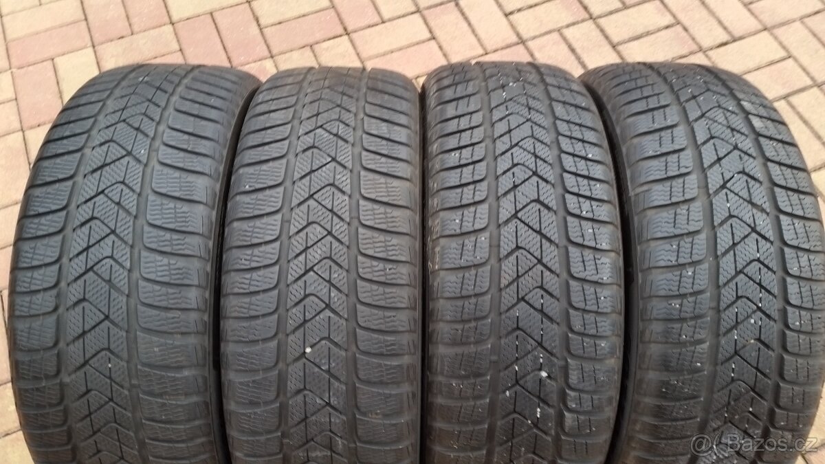 Zimní pneumatiky PIRELLI 225/45 R18 91H rok 2022