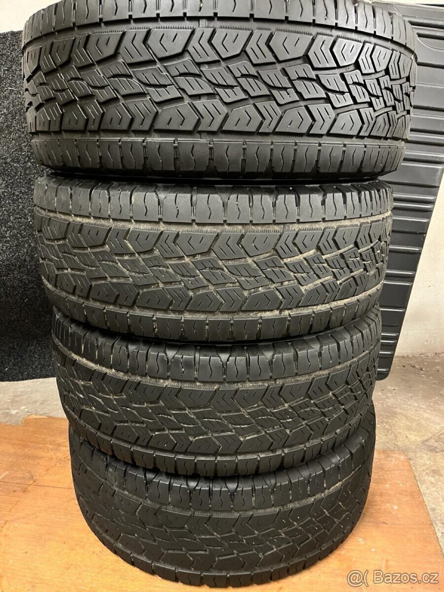 Pneu Continental CrossContact ATR 235/55 R18 100V