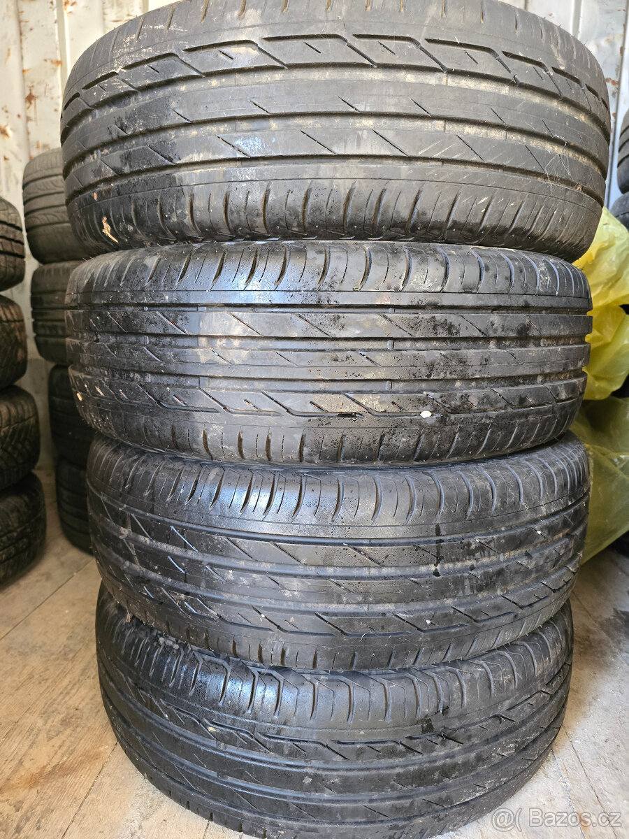 Prodám 4x letní pneu Bridgestone 205/60/16 92H