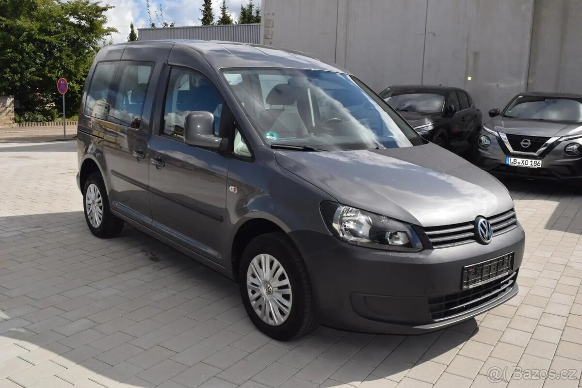 VOLKSWAGEN CADDY 1,2 TSI 77KW 2012 1 MAJITEL