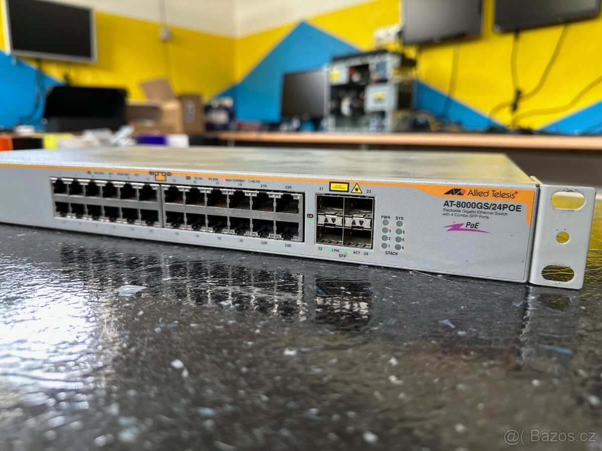 Profesionální POE switch Allied Telesis 24port