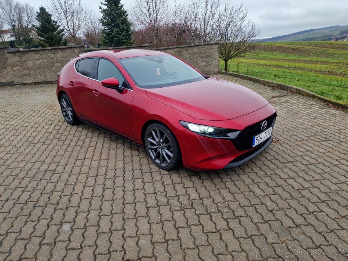 Mazda 3 BP g122 plus