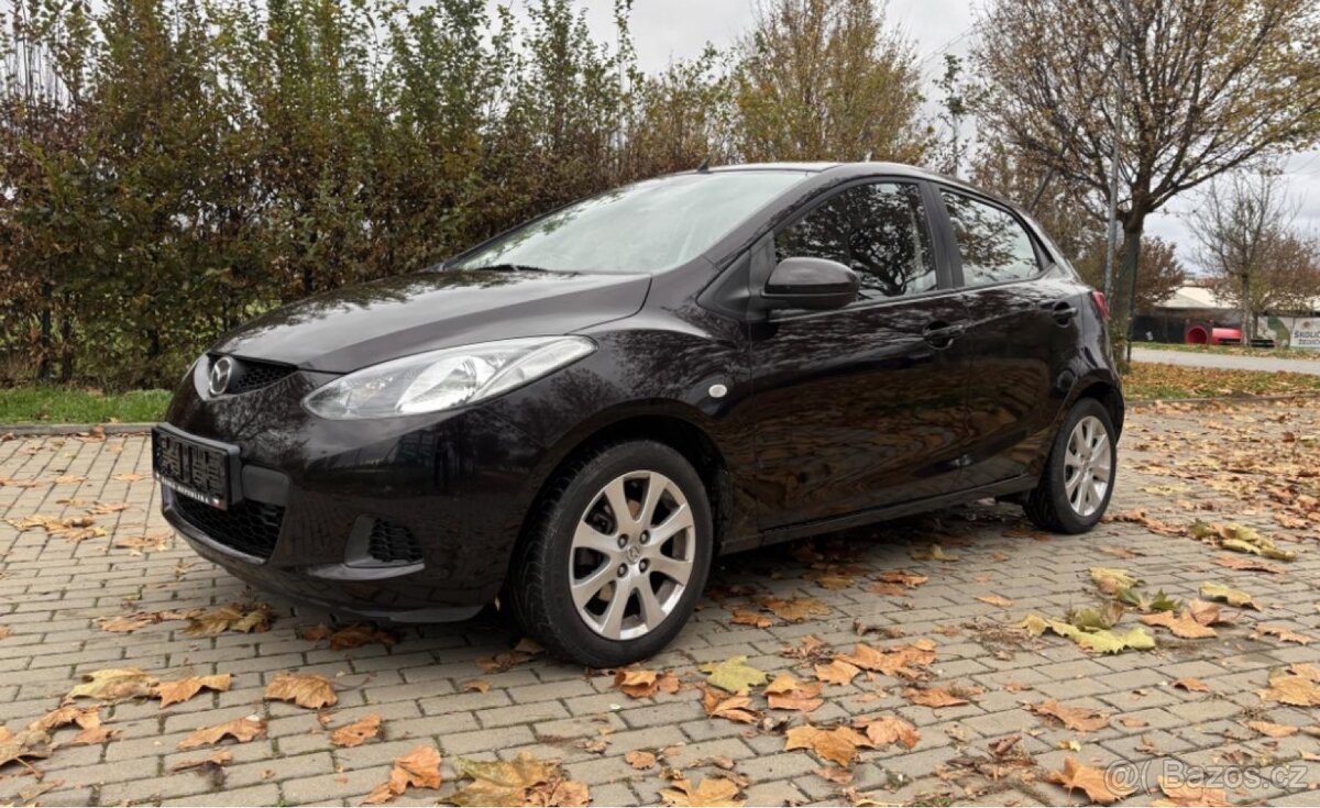 Mazda 2 1.3 Independence, 124tkm, benzín, klimatizace