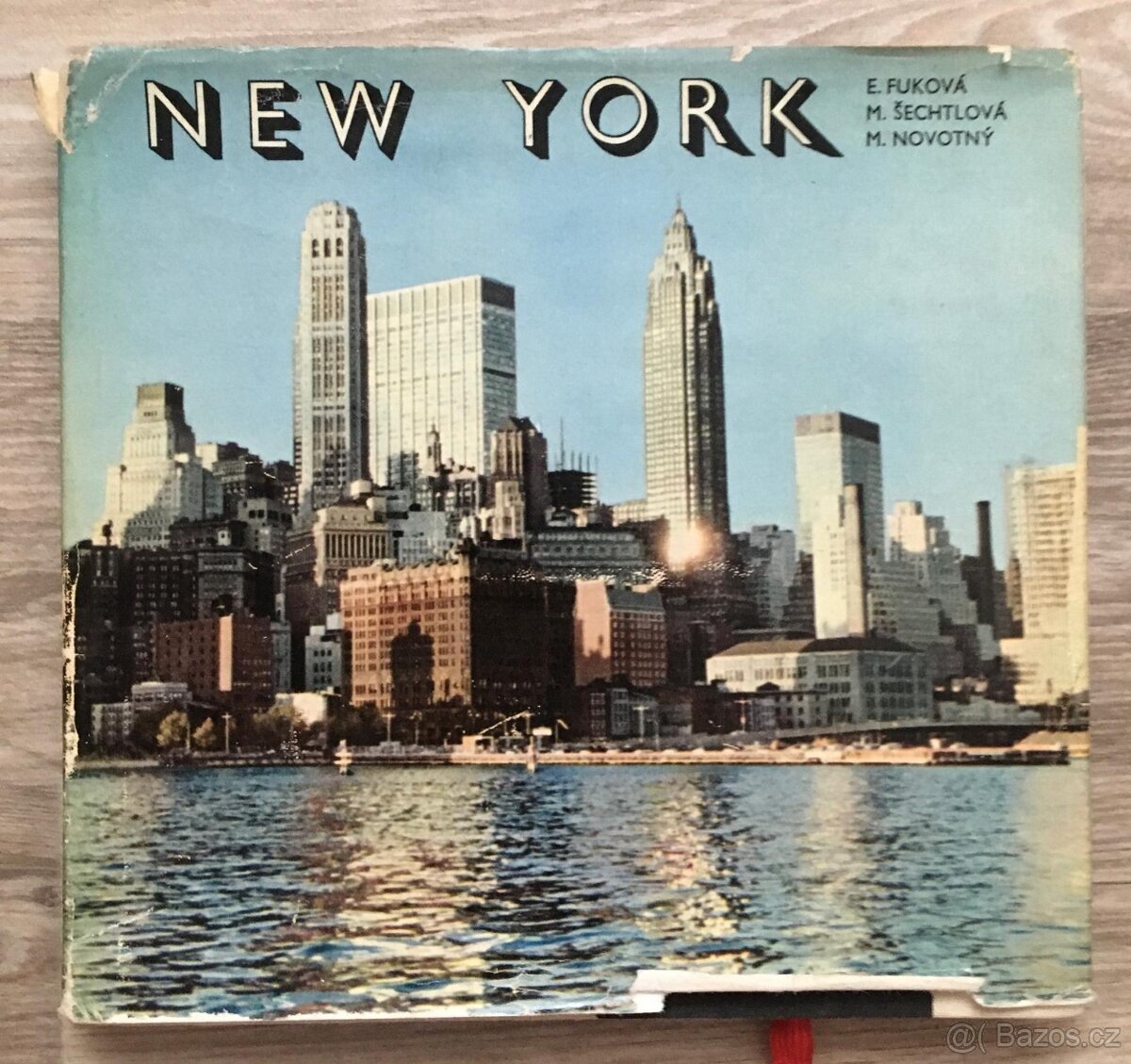 New York - kniha z roku 1966