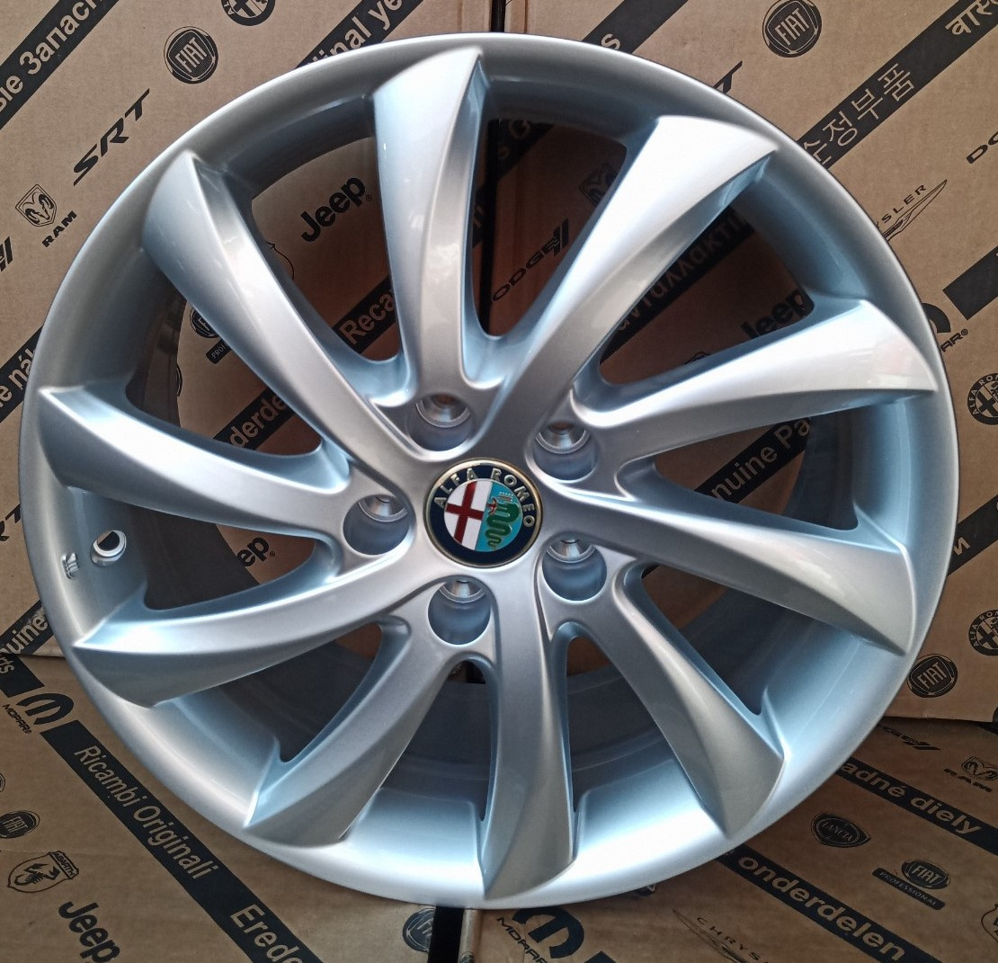 Nové orig. alu kola 5x110R17 Alfa Romeo Giulietta