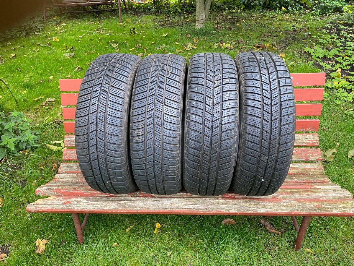 4x zimní pneu 185/60 R15 Barum