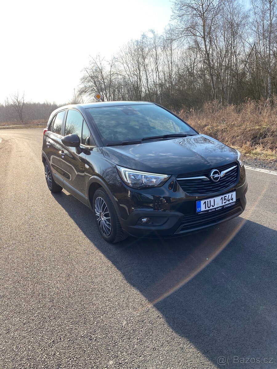 Opel Crossland x, 2021 najeto 34.910 km