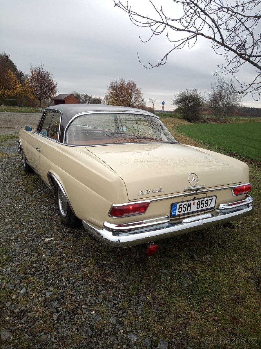 Mercedes 111 coupe