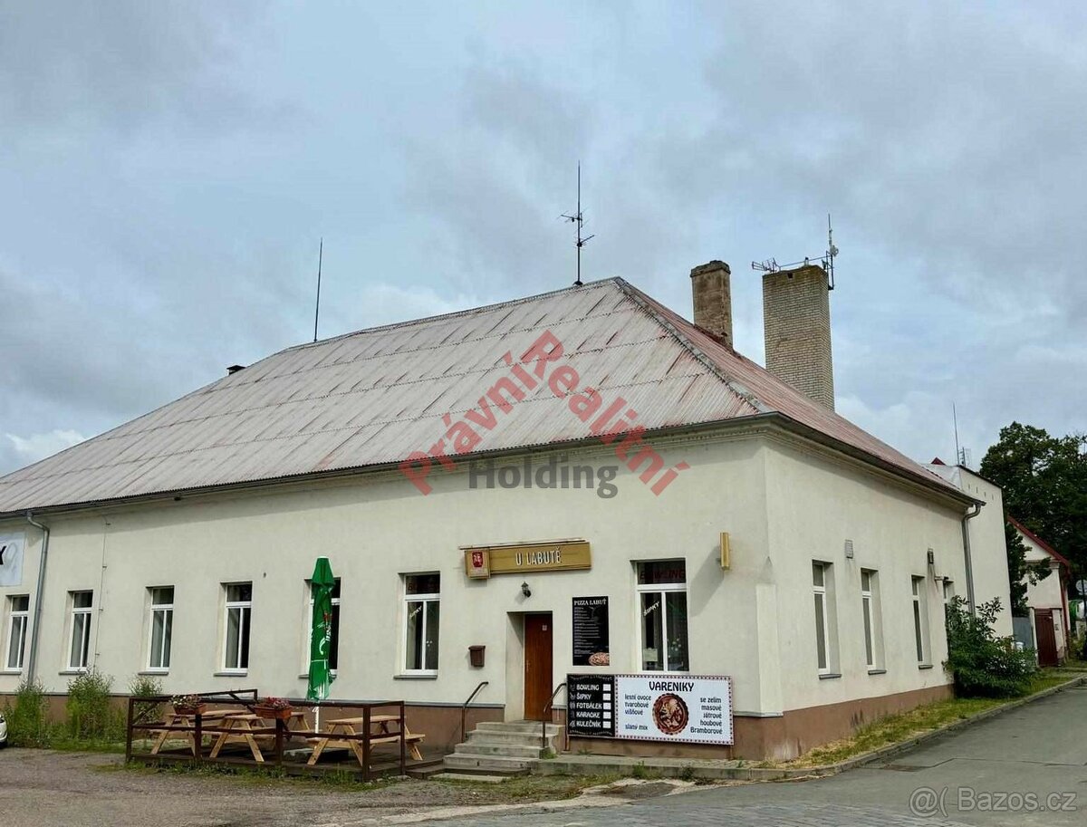 Pronájem restaurace  s bowlingem,  Masarykova ul., Sezemice