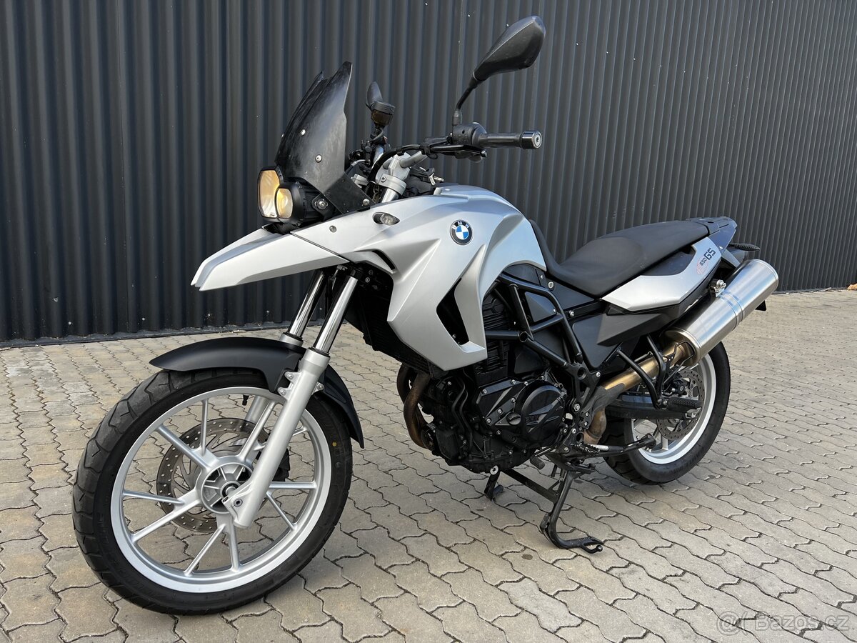 Bmw F 650 GS, top stav, ABS, vyhřívané gripy, nová STK