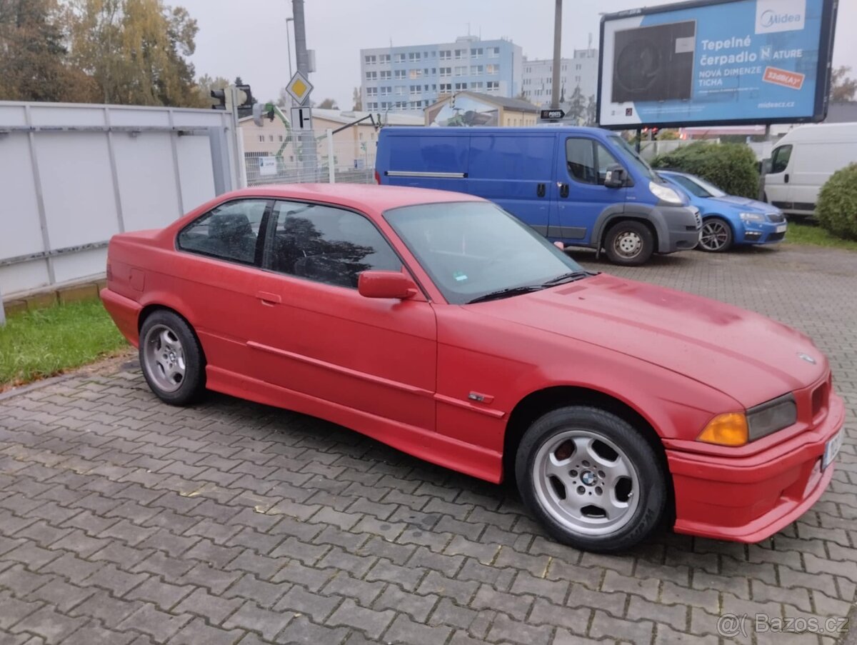 BMW E36 coupé 1.6