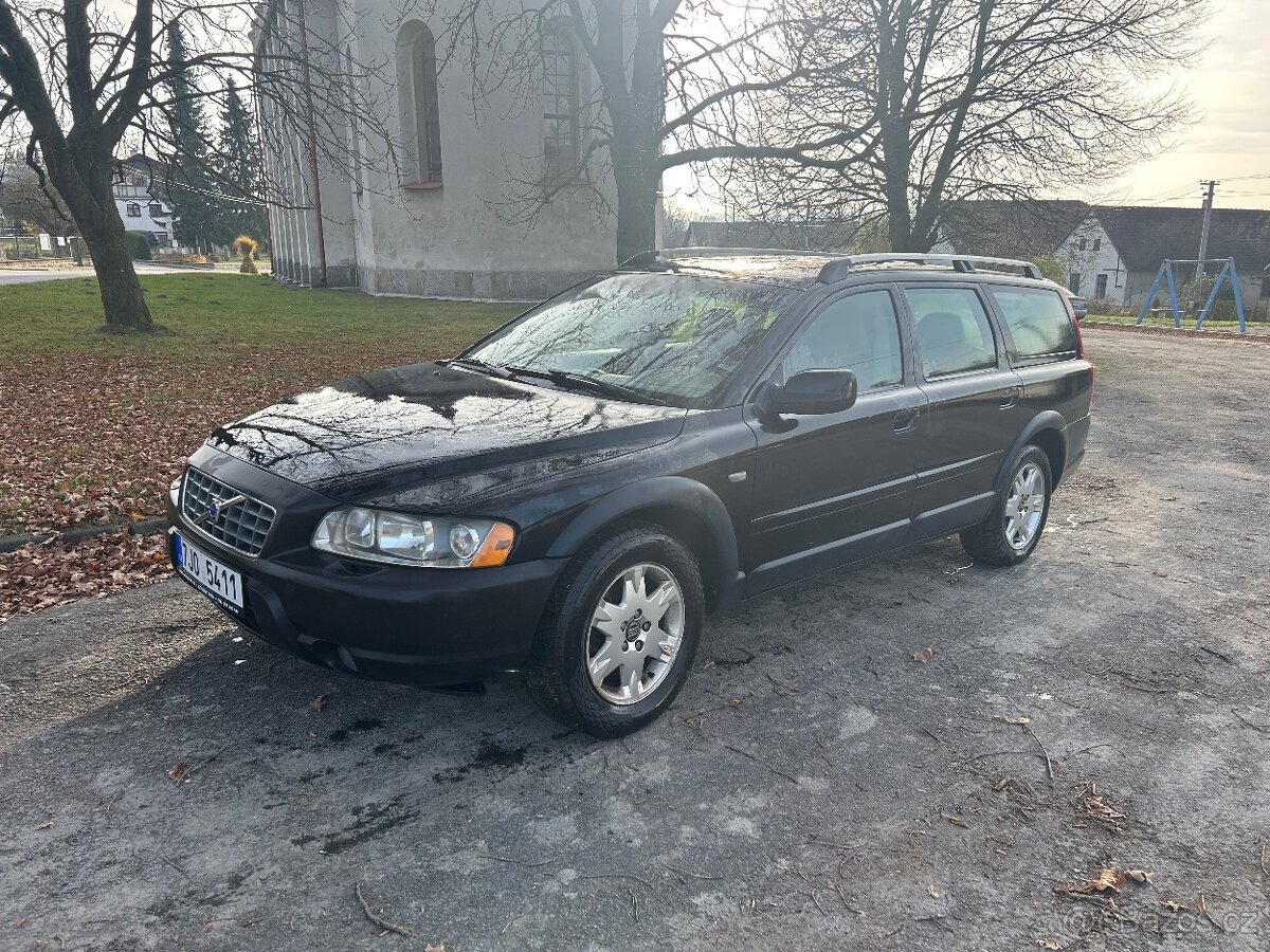 Volvo XC70 2.4Diesel - manuál