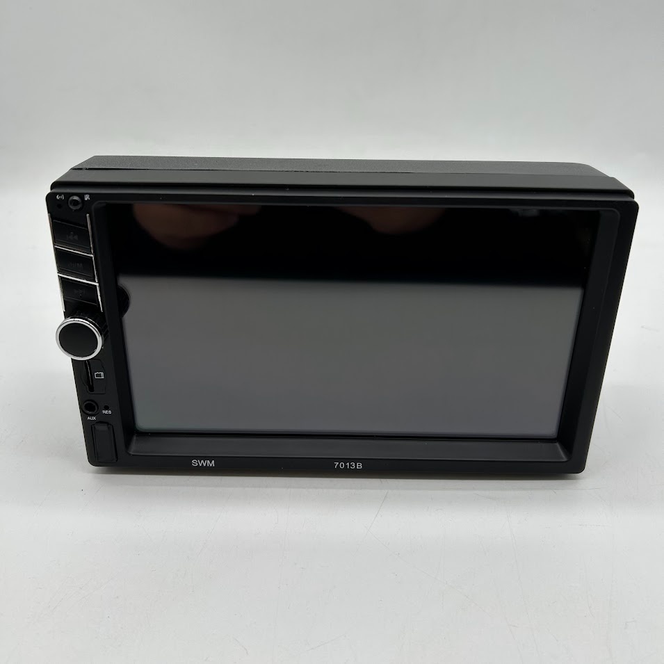 Double Din Car Stereo s 7palcovým dotykovým displejem a BT