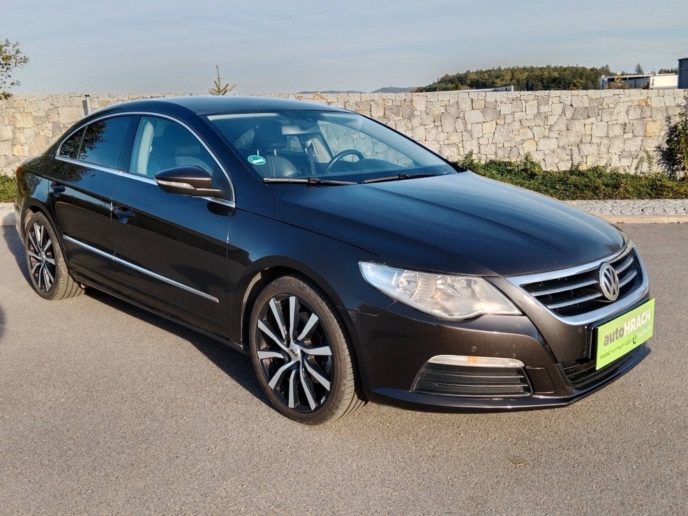 VW PASSAT CC 2.0TDI 4MOTION - NOVÝ V ČR