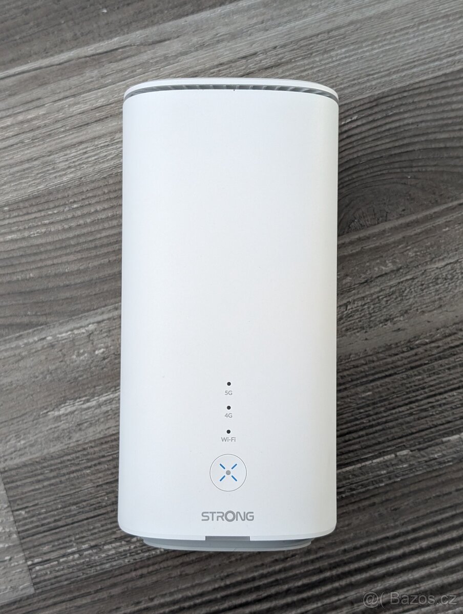 5G/LTE WiFi modem STRONG 5GROUTERAX3000