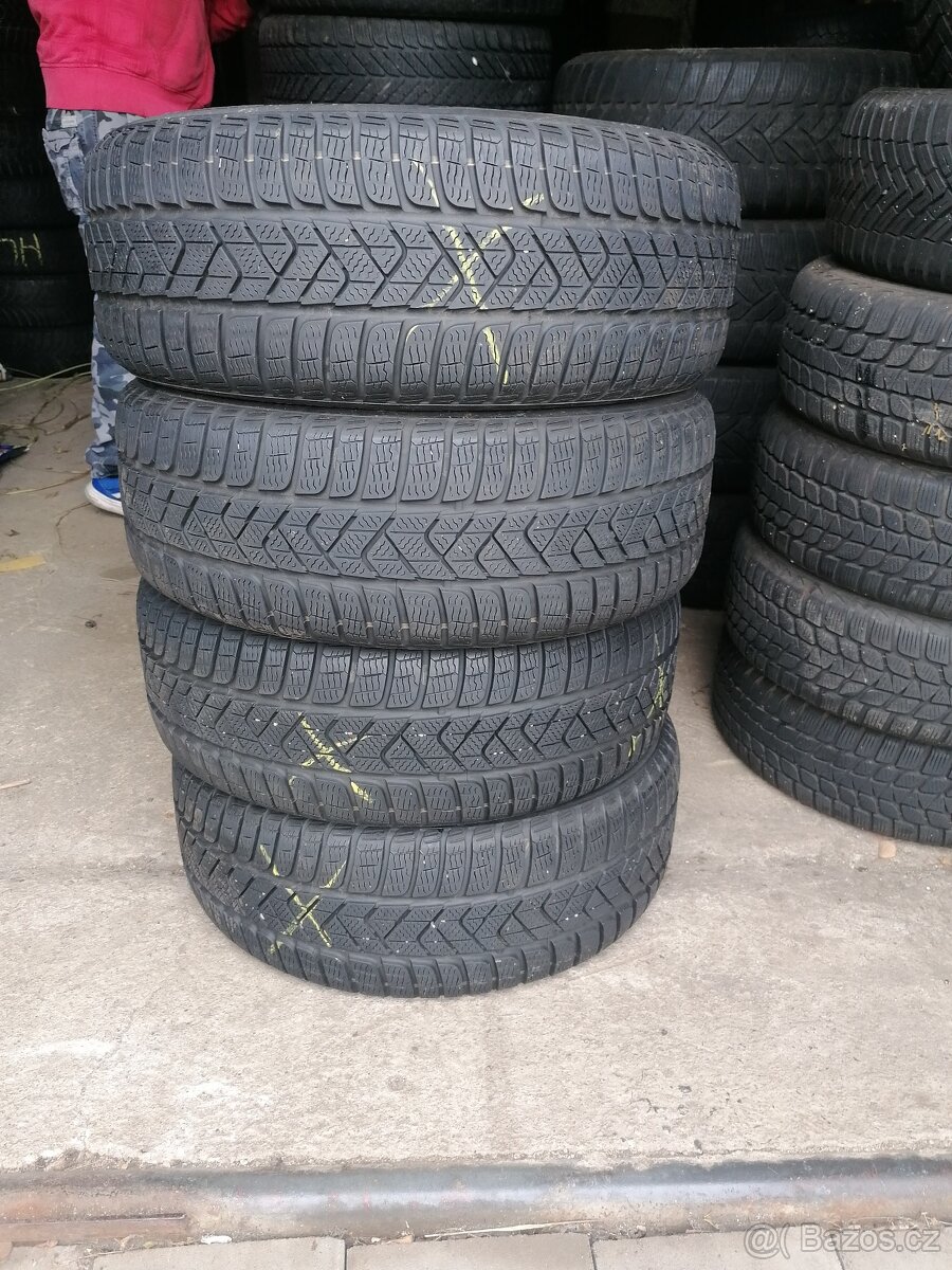 215/60R16