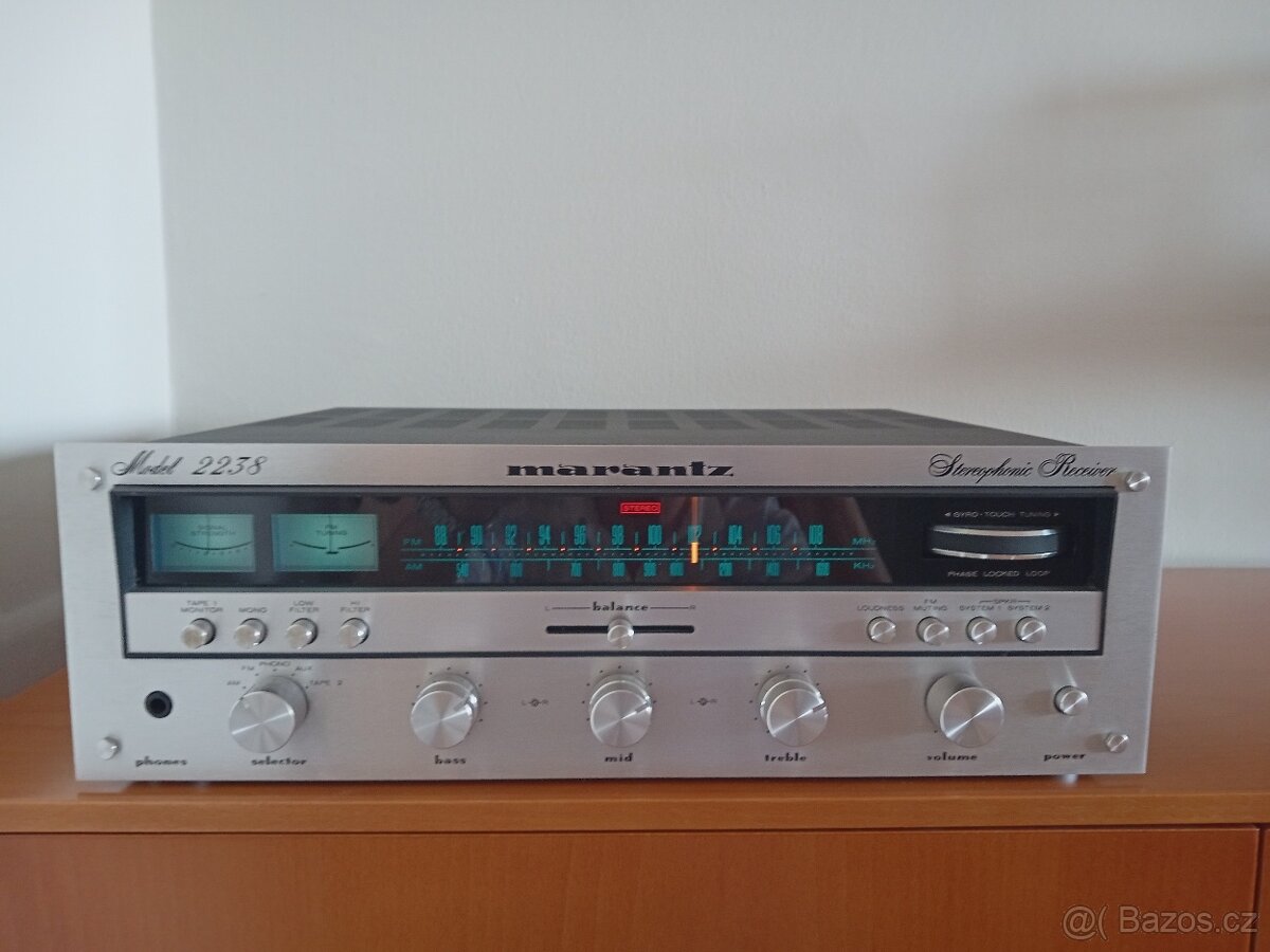 MARANTZ 2238 Receiver Top Stav