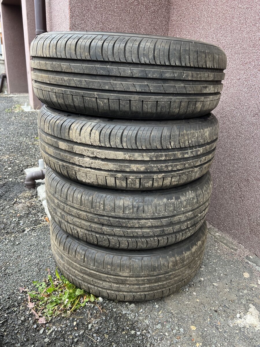 Letní pneumatiky Hankook 185 60 15 ZÁNOVNÍ