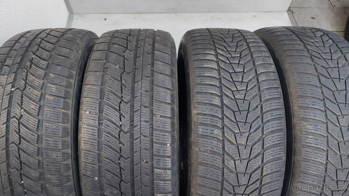 4x zimní 235/55 r18 104V Hankook