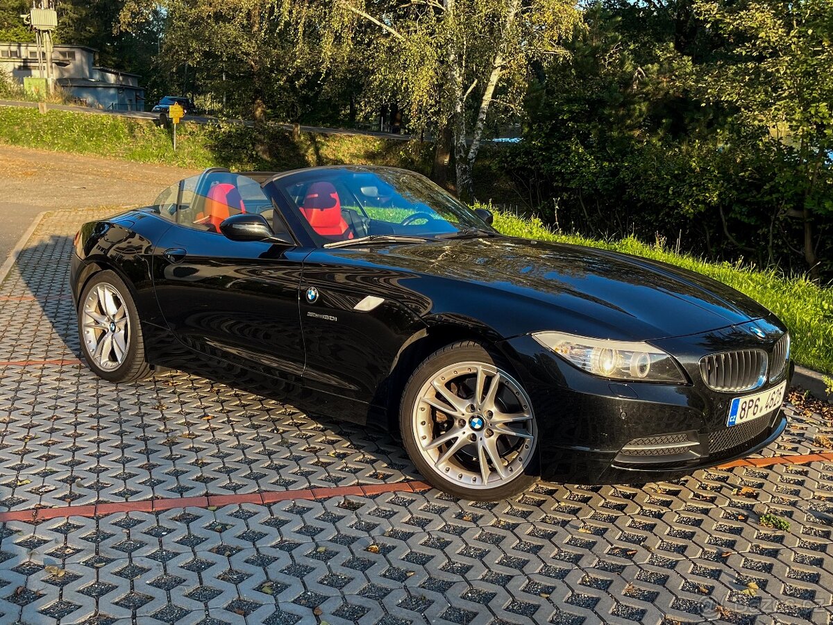 BMW Z4 - 30i - DPH -  výborný stav