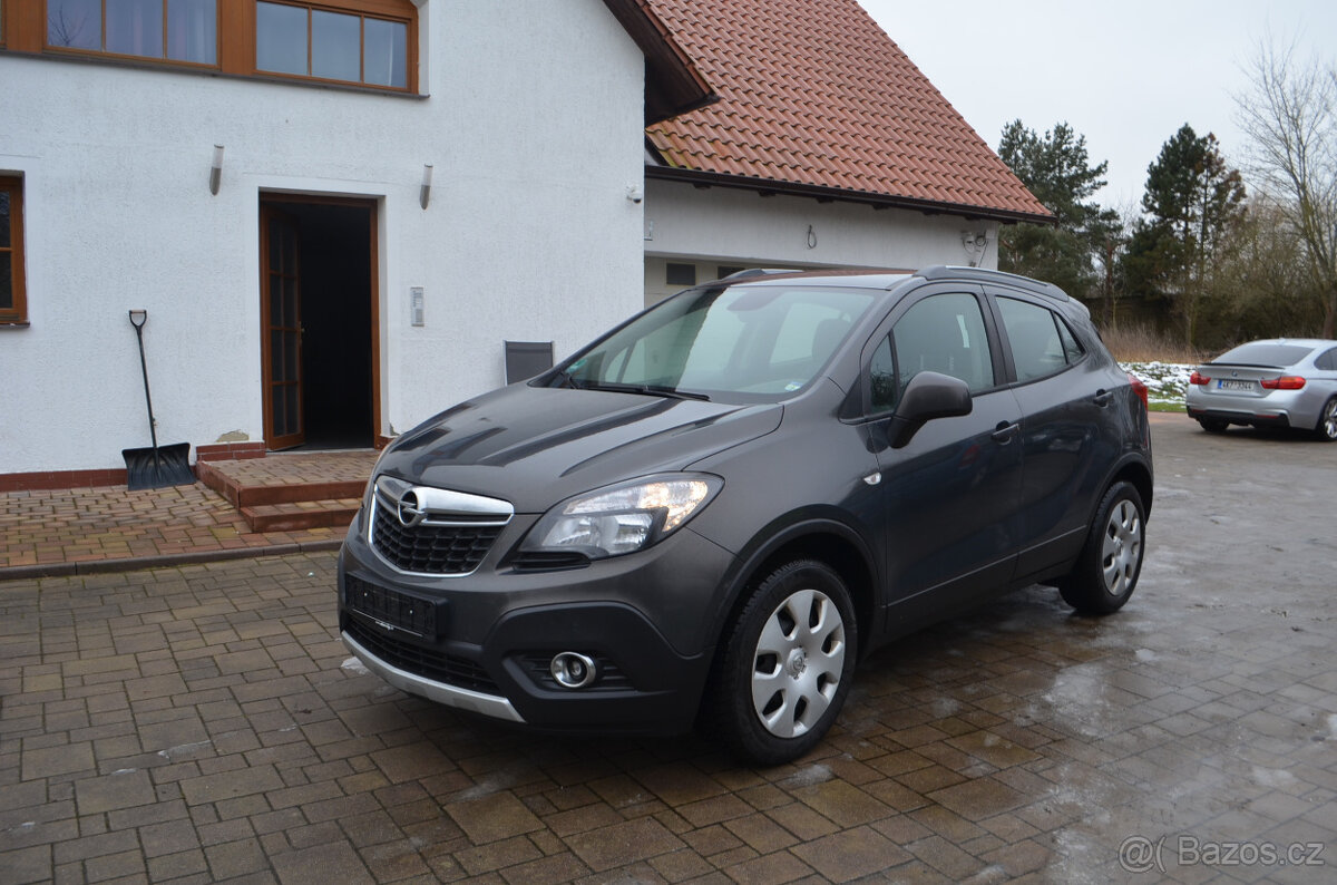 PRODÁM OPEL MOKKA 1.6CDTI 2016 NAVI,TAŽNÉ, 4x4,NEHAVAROVANÉ