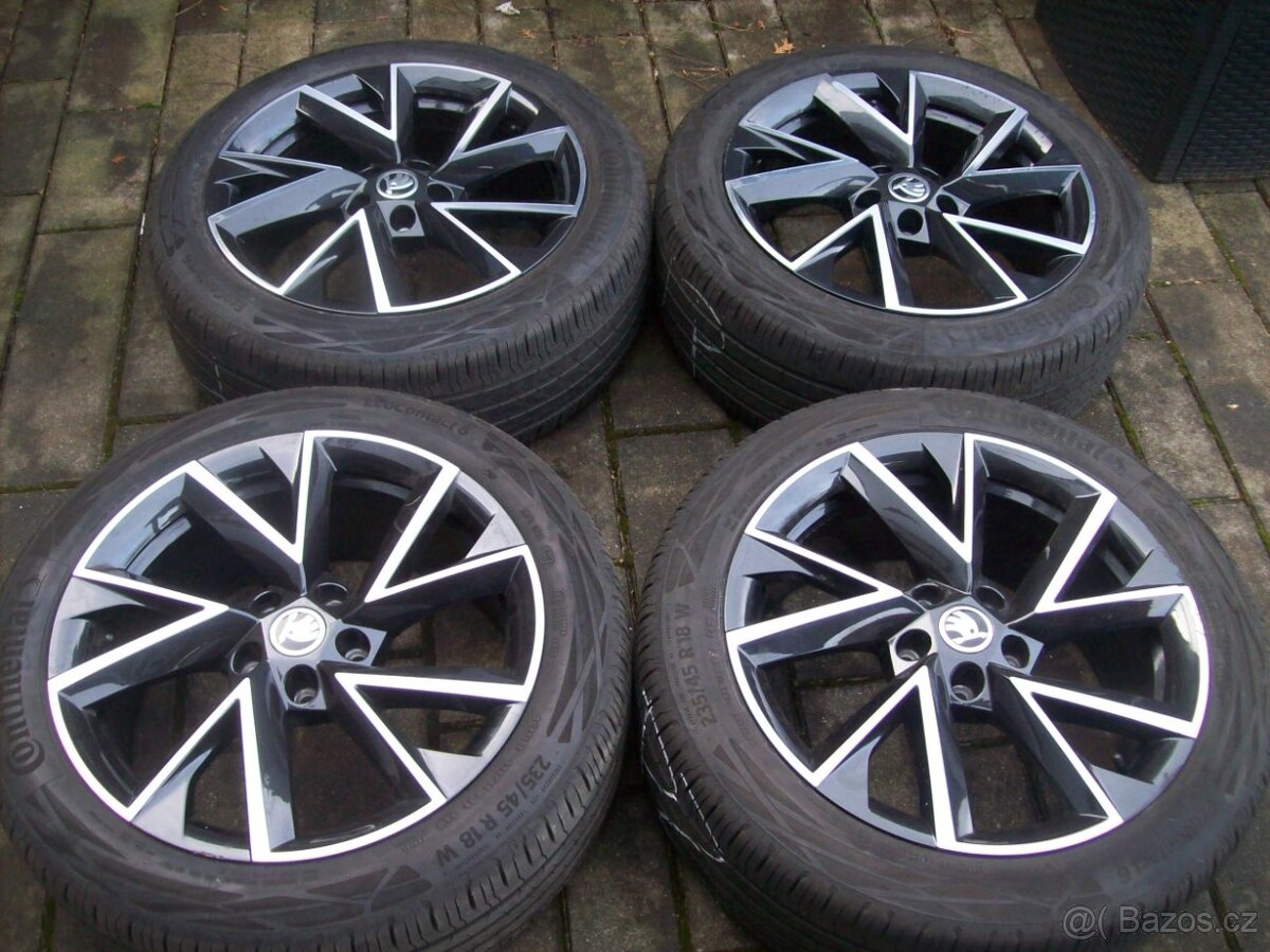 alu kola Superb 3 Passat B8 CEC6  R18"