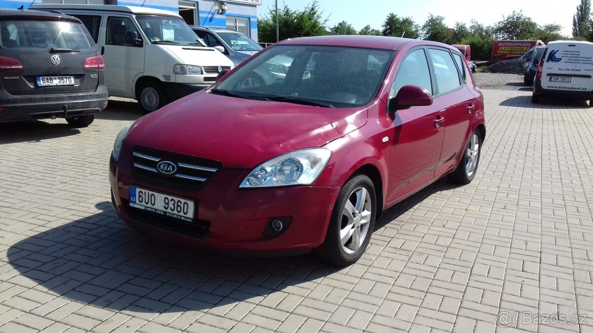 Kia Ceed 1,6 CRDi Původ ČR 1.majitel