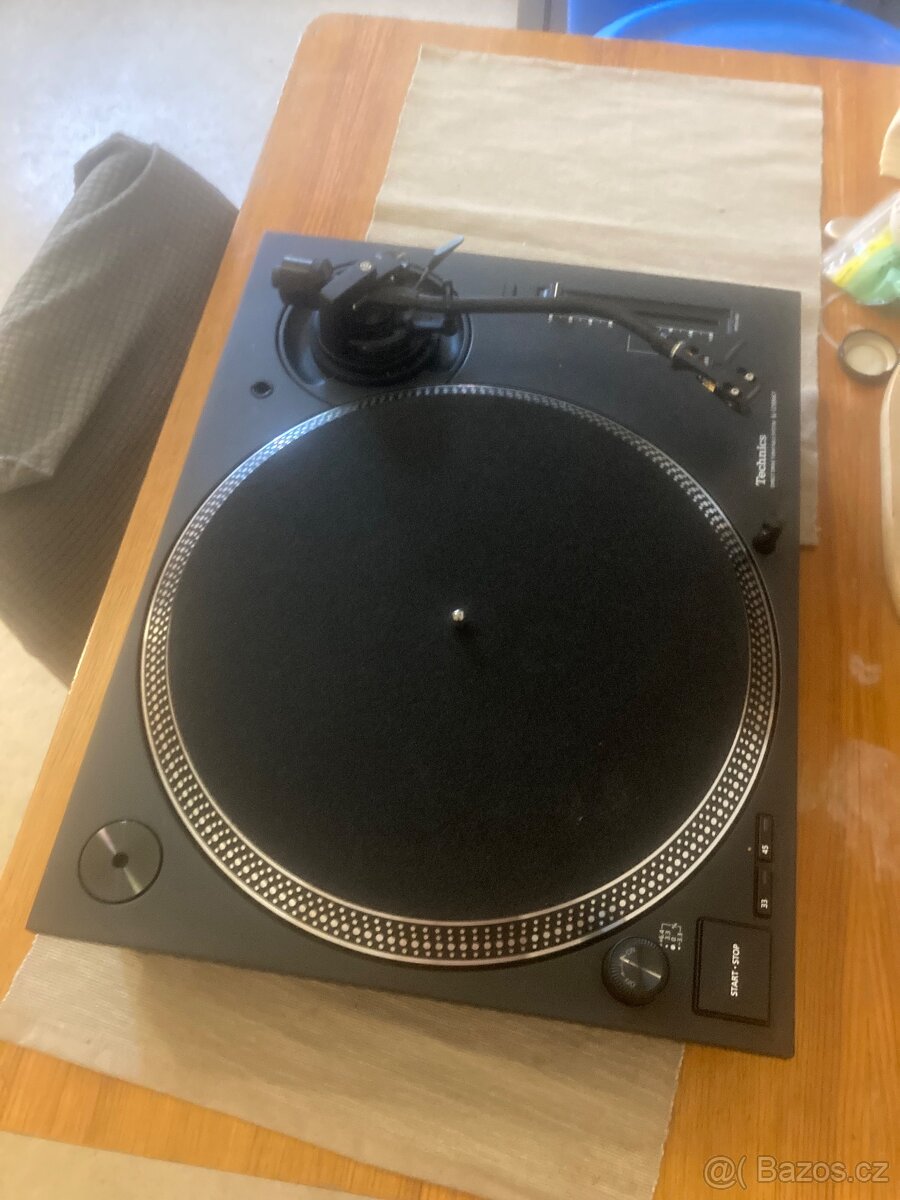 Prodam gramofony technics sl1210mk7 cerne