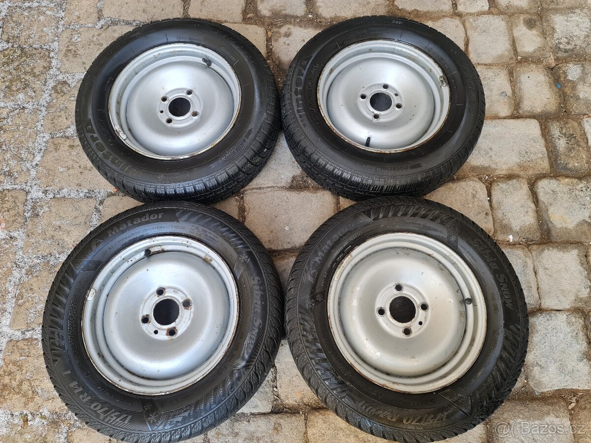 Plechy Renault 15", 4x100 se zimními pneu 185/65/15