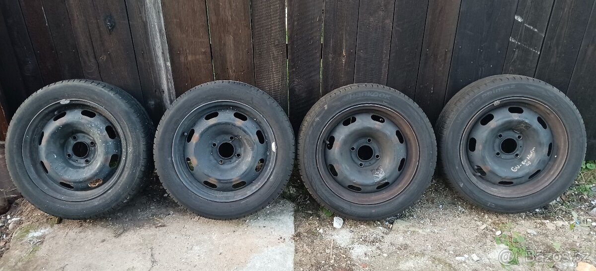 Plechové disky a letni pneu 185/55 R15