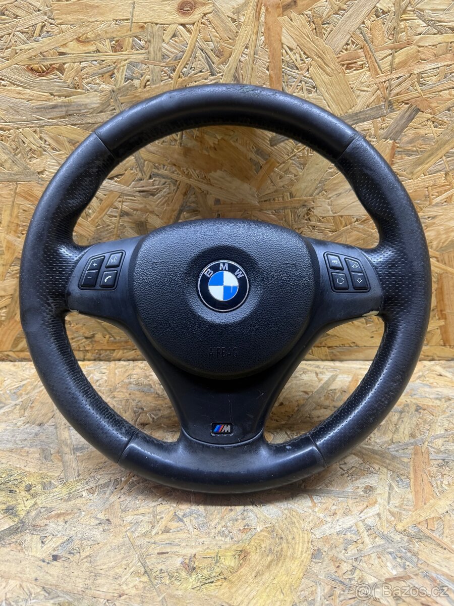 Volant Bmw MSPORT + airbag 2009 E82//90/91/92/93 NA PRESITI