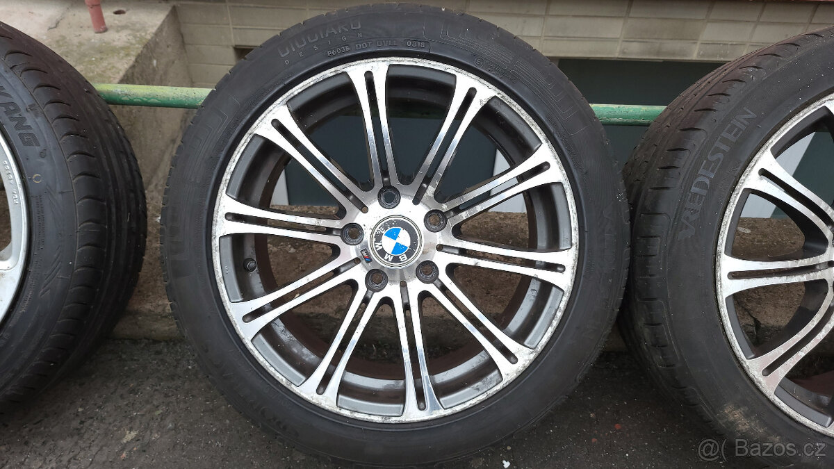 90% letní ALU kola 17" 5x120 BMW - řady 1, řady 3