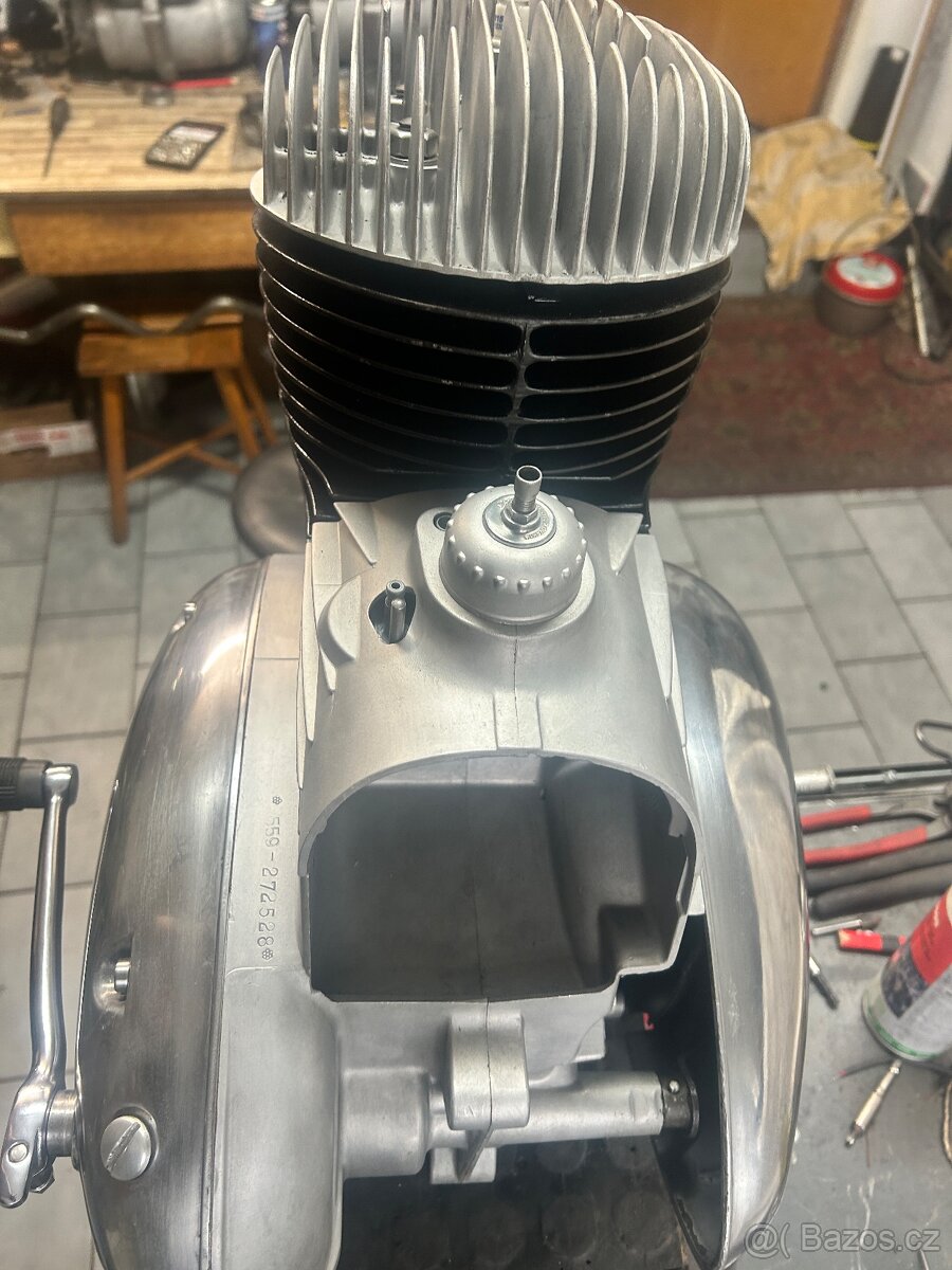 Jawa motor 250