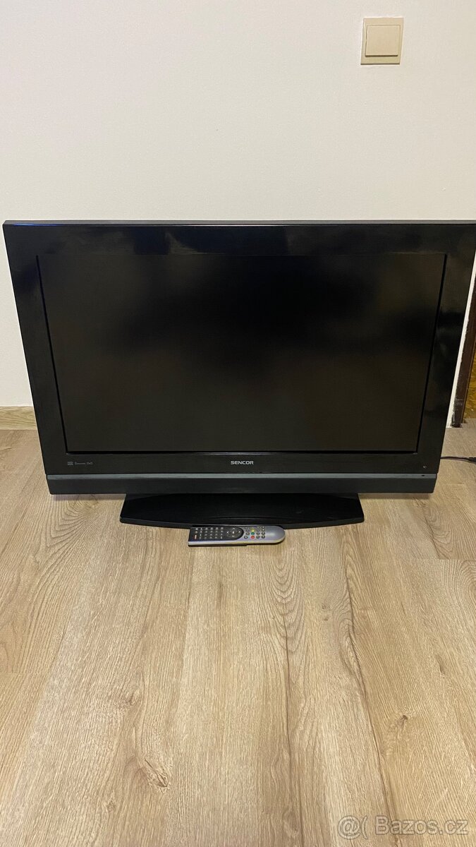 Sencor televize 82cm HD 2x hdmi