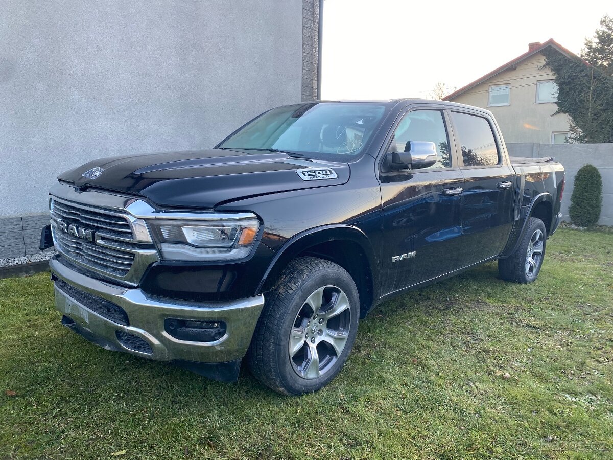 RAM 2019  bourany a pojizdny  DODGE RAM 5 gen NOVY MODEL