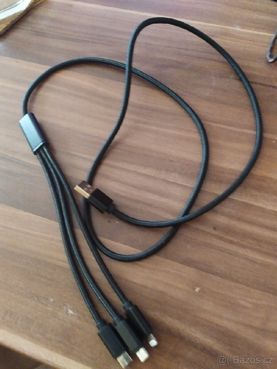 Nový kabel 3v1