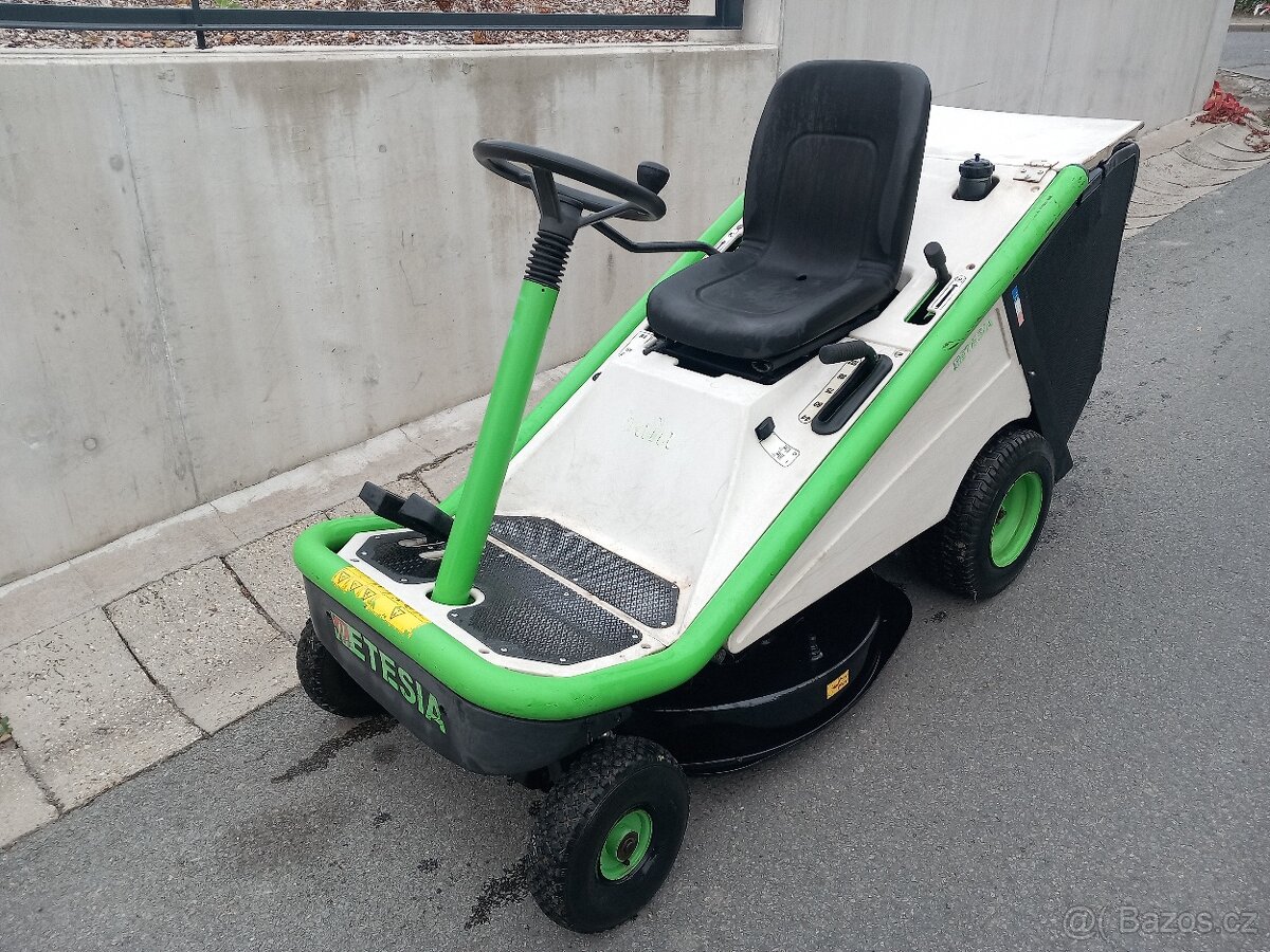 Prodám zahradní traktor Rider Etesia Bahia 80 Hydro