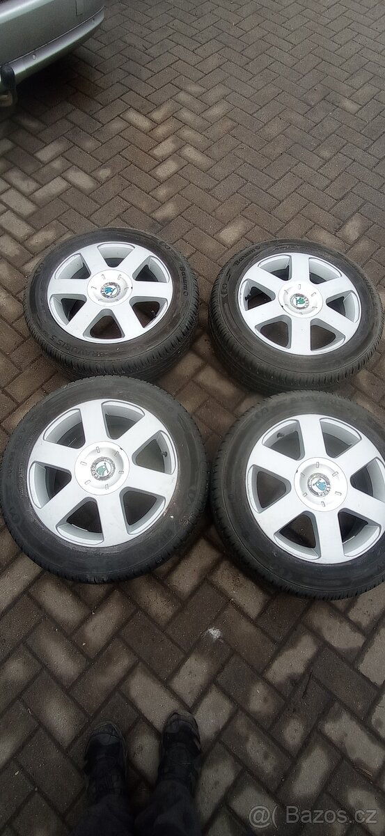 ALU kola Škoda 5x112 16