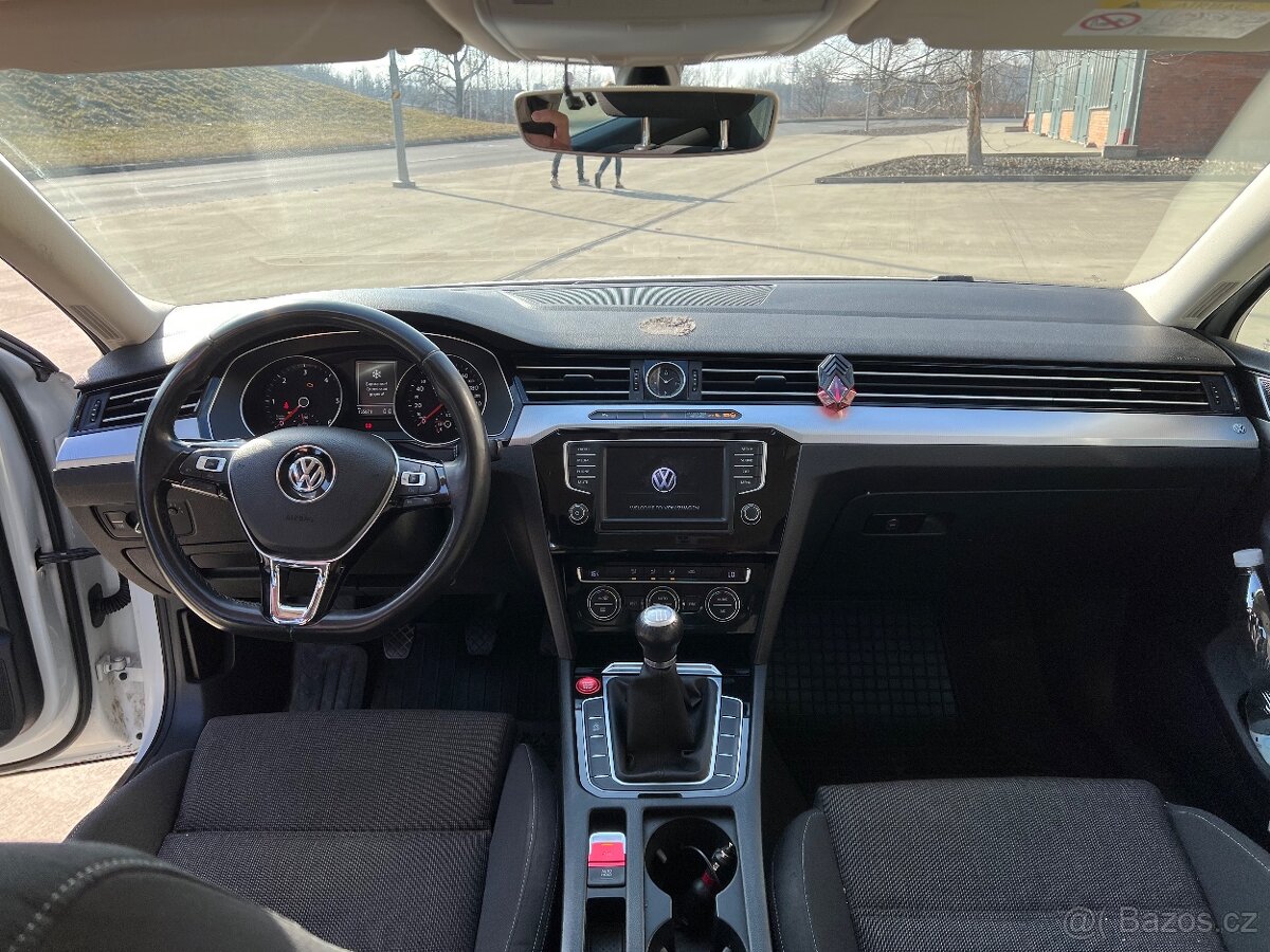 Volkswagen Passat b8 1.6Tdi 155t.km limuzína ,88kw