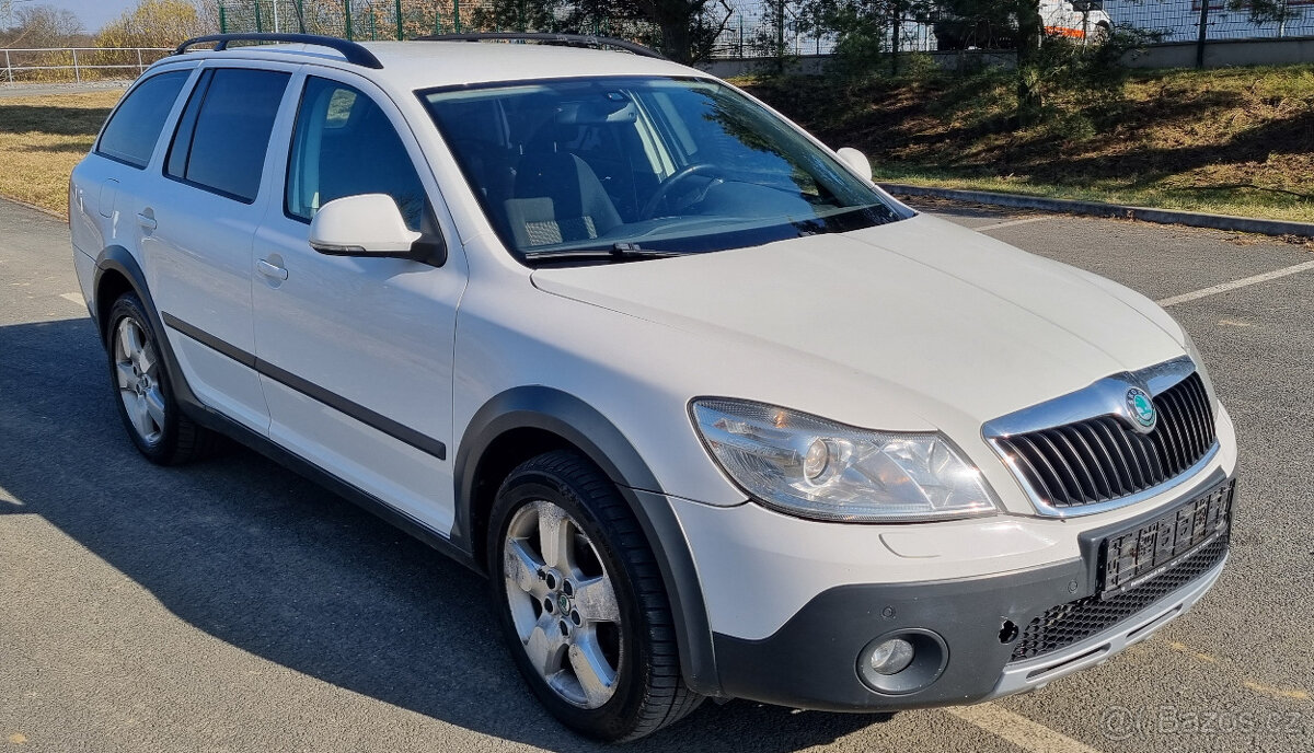 ŠKODA OCTAVIA II SCOUT 2.0 TDI 103KW DSG RV.2012XENONY  4x4