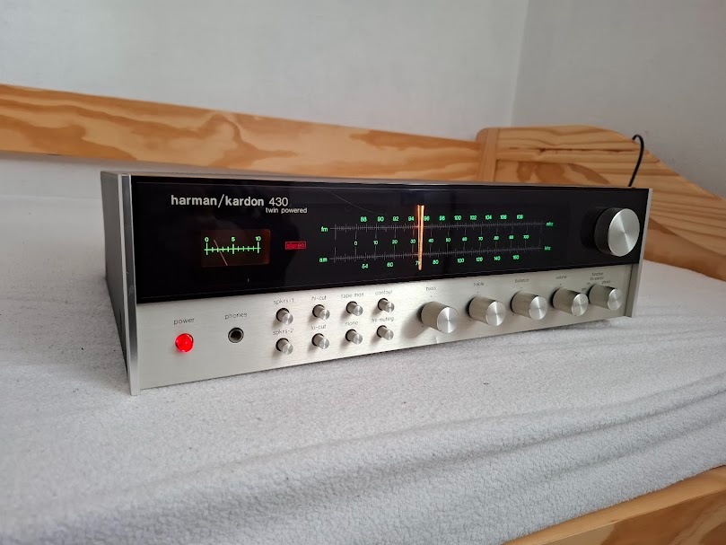 HARMAN KARDON 430,TWIN POWERED