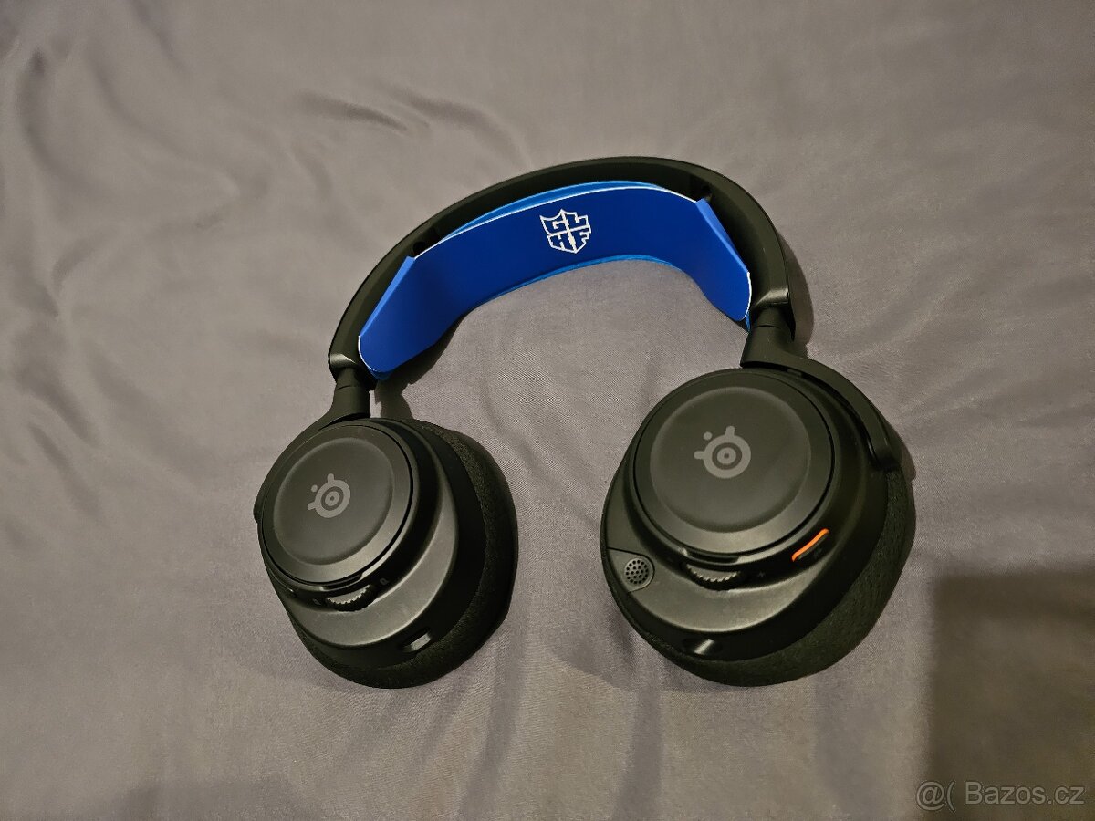 SteelSeries Arctis Nova 7P