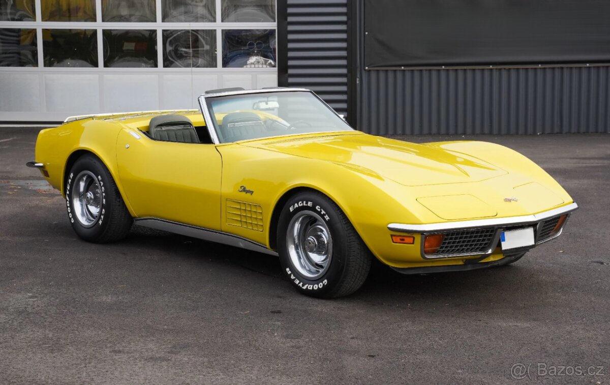 1972 Chevrolet Corvette C3 Convertible - manuál